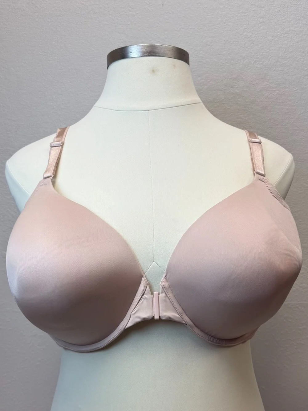 Torrid Beige Lightly Lined Ultimate Smoothing Bra - Size 50D